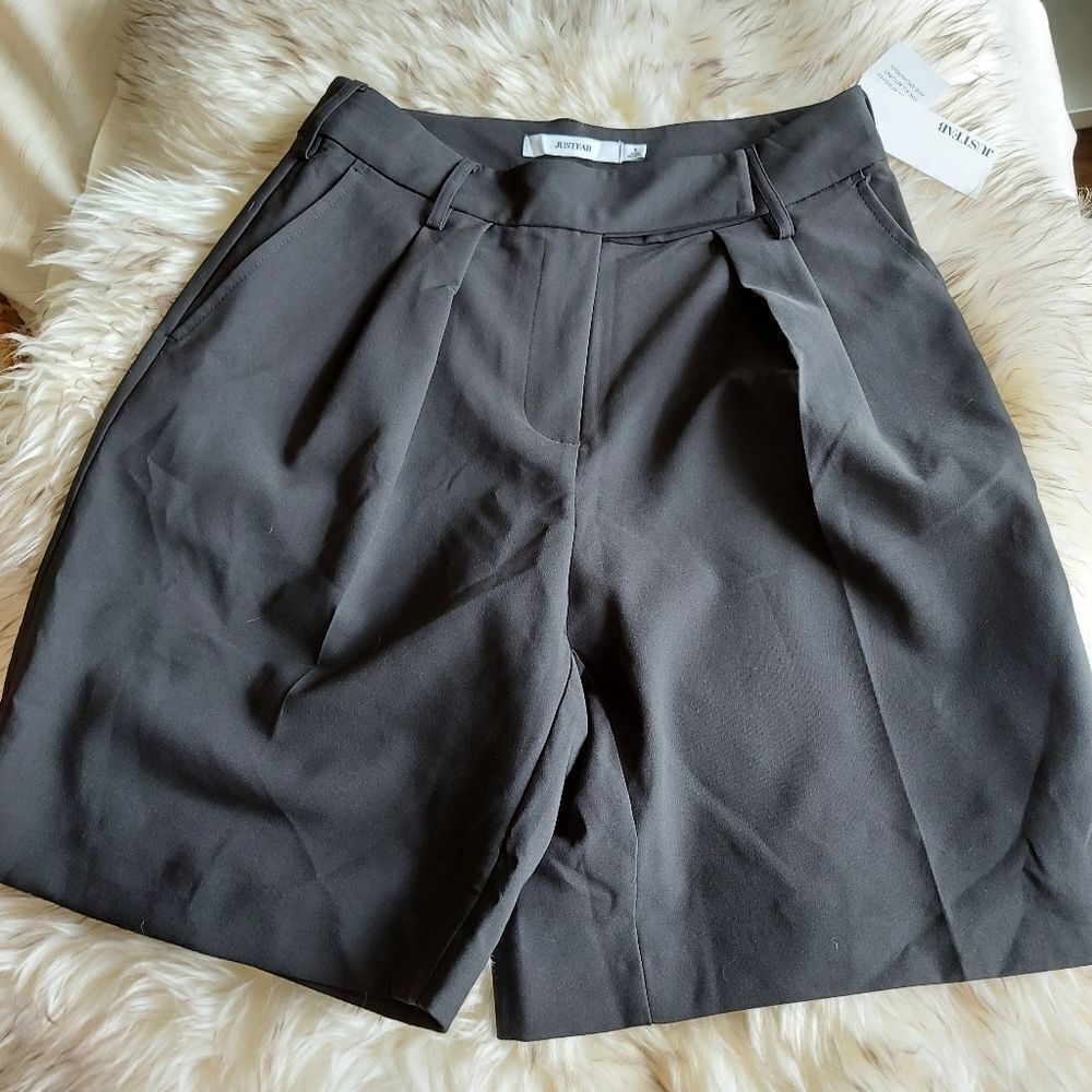 Just Fab High Waisted Shorts Size Small NWT